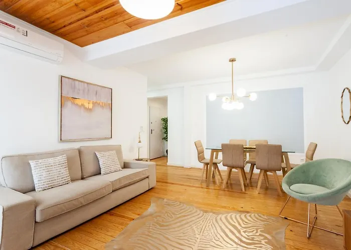 FLH São Bento Family Flat with Balcony
